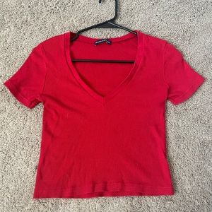 red v neck cropped tee